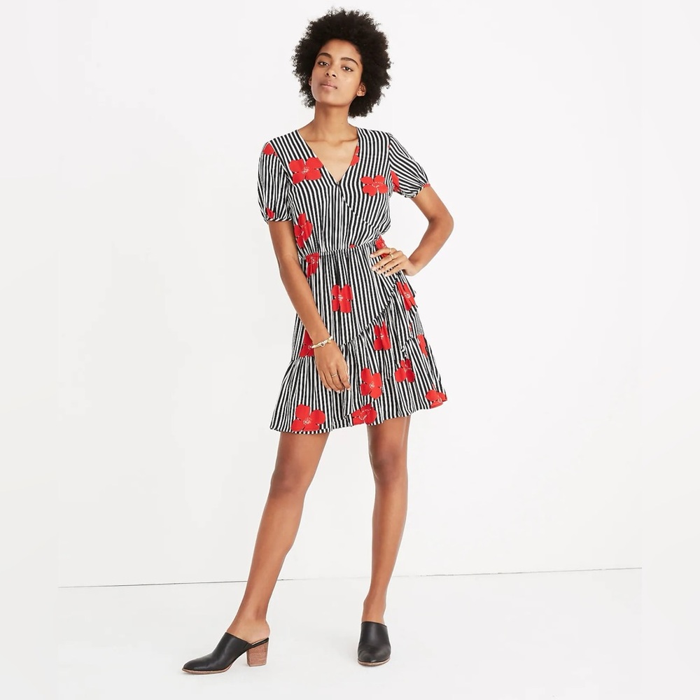 Madewell Viscose Ruffle-Wrap Dress in Candied Orchids Black White Stripe Size 00